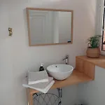 Plan B - & Guest house Saint-Jean-Pied-de-Port