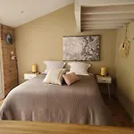 Plan B - & Guest house Saint-Jean-Pied-de-Port