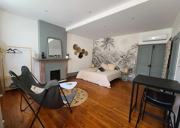 Plan B - & Guest house 4*